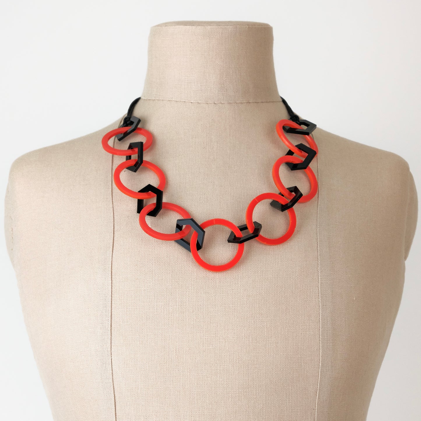 Red and Black Geometric Acrylic Chain Necklace.