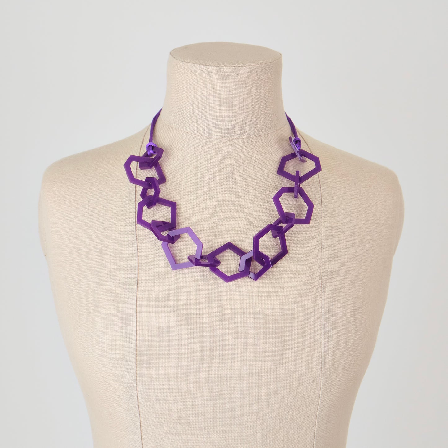 Purple Acrylic Chain Necklace. (Copy) (Copy)