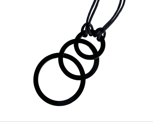 Circle Acrylic Pendant Necklace.